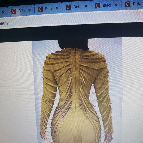 Meet your Posher, Mil - Picture 1 of 1